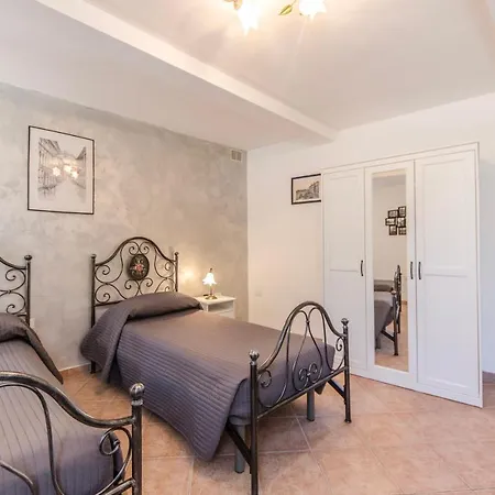 Colombina House Apartment *