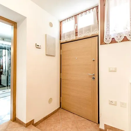 Apartment Colombina House *